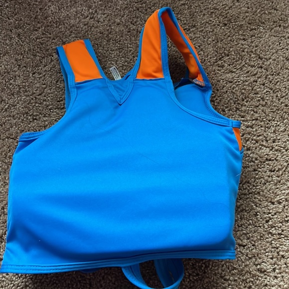 Life vest - Picture 4 of 4